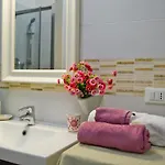 Apartment Casa In Centro!House In City Center!